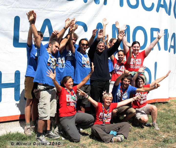 Don Luigi Ciotti al Raduno Nazionale Giovani di Libera per Condividere Esperienze di Lotta alle Mafie